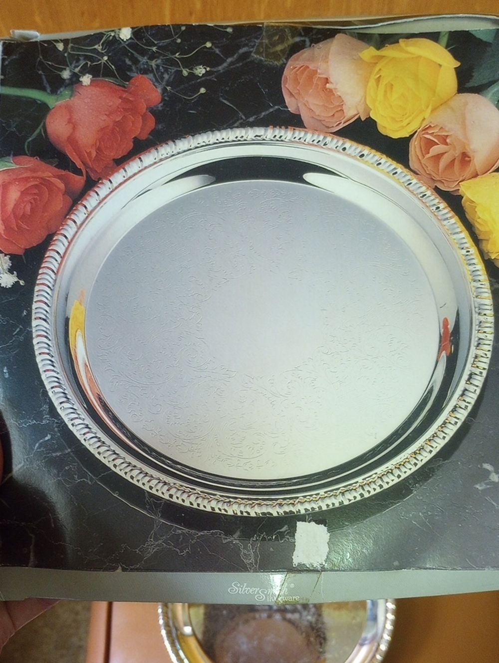 RARE Engraved Hofstra University Class of 1945 Silver Plated 8 Inch Round Tray - Picture 3 of 5